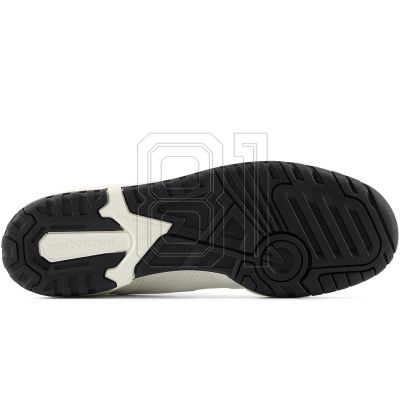 5. New Balance BB550YKF Sportschuhe