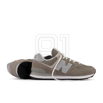 7.  New Balance M ML574EVG.2E Schuhe