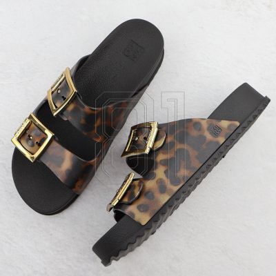 6. Zaxy RR285059 W INT2135D Flip-Flops