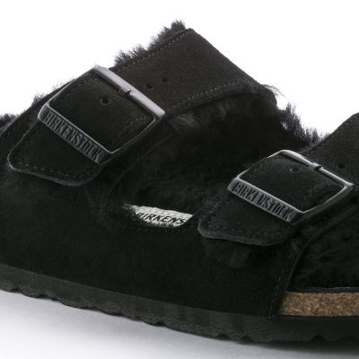2. Birkenstock Arizona VL Shearling Schwarzes Wildleder Regular Wide Damen Isolierte Flip-Flops mit Lammwolle (0752661)