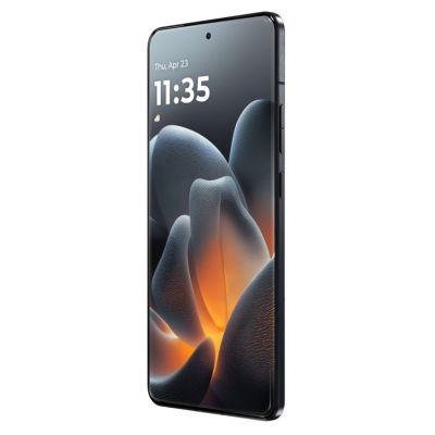 4. Motorola Moto Signature 5G 16/512GB Carbon