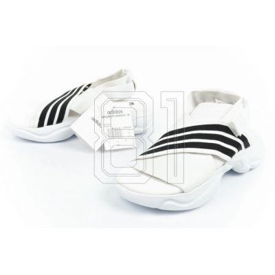 9. Adidas Magmur Sandal W EF5848 Sandalen