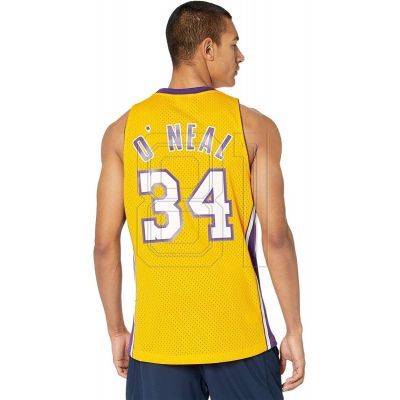 3. Mitchell & Ness Los Angeles Lakers NBA Swingman Heimtrikot Lakers 99 Shaquille O`Neal SMJYGS18179-LALLTGD99SON