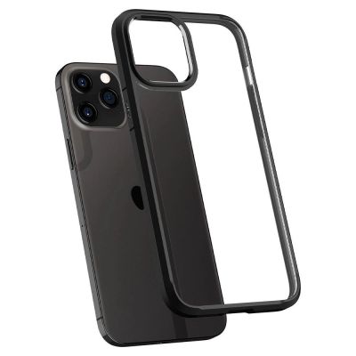 6. Spigen Ultra Hybrid-Hülle für iPhone 12 / iPhone 12 Pro – mattschwarz