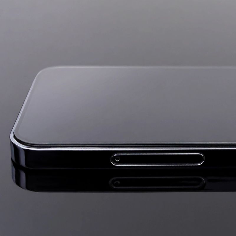 6. Wozinsky Full Glue Tempered Glass für iPhone 16 Pro / iPhone 17