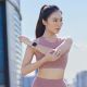 5. Uniq Revix Magnetarmband für Apple Watch 42 / 44 / 45 / 49 mm – Schwarz und Orange