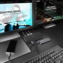 Universelle Hybrid-Laptop-Dockingstation mit USB Typ-C und Typ-A sowie 3x4K-Unterstützung (DP, HDMI)