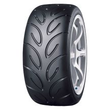 Yokohama Advan A050 Reifen 190/580 R15 (195/50 R15)