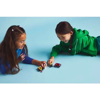 7. LEGO CITY 60458 Pizza vs. Feuerwehrwagen-Rennset