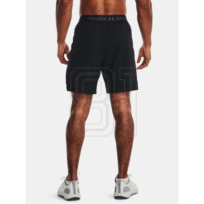 4. Under Armour M 1373718-001 Shorts