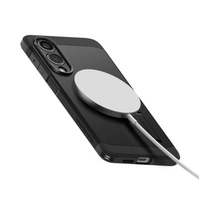 6. Spigen Tough Armor MagSafe Hülle für Samsung Galaxy S25 Edge - Schwarz