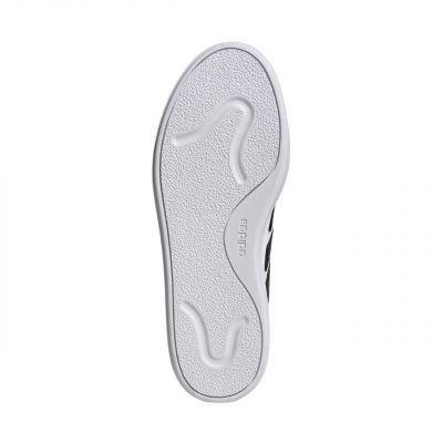 12. Adidas Courtblock M IF4033 Schuhe