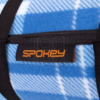 9. Spokey Picnic Moor 925069 picnic blanket