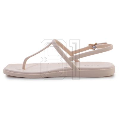5. Crocs Miami Thong Flip W sandals 209793-0WW