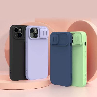 15. Nillkin CamShield Silky Silikonhülle iPhone 14 Plus Hülle mit Kameraschutz Lila