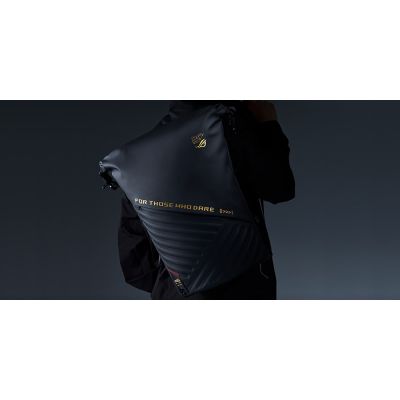 5. ASUS ROG SLASH Backpack Edition 20 Roll-Up Rucksack Schwarz Polyester, gewachstes Leder (zum Hochziehen)