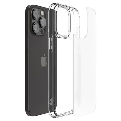 10. Spigen Ultra Hybrid-Hülle für iPhone 15 Pro Max – transparent und matt