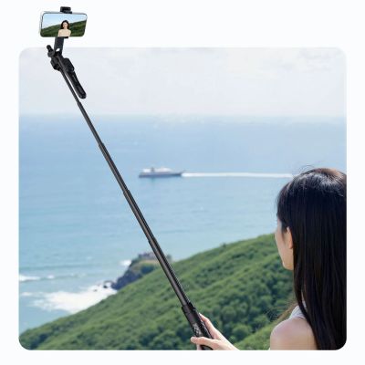 7. Universeller tragbarer Selfie-Stick-Halter für Handy/Kamera/DSLR – Advanced mit vierfüßiger Basis