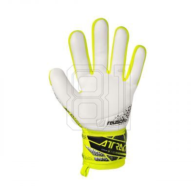 3. Goalkeeper gloves Reusch Attrakt Grip M 5570815 2014