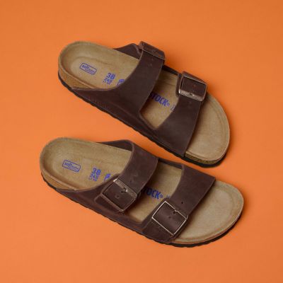 13. Birkenstock Arizona Soft Footbed Oiled Leather Habana Schmale Damen-Sandalen (0452763)