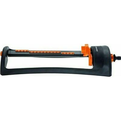 4. Fiskars 1023662 Gartensprenger, Metall, Kunststoff, Schwarz, Orange