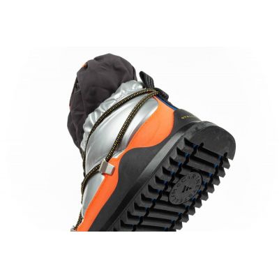 6. Adidas aSMC Cold W H00050 Schneestiefel