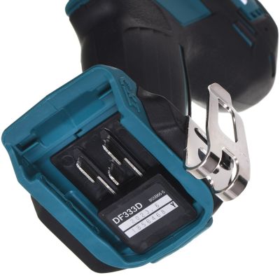 6. MAKITA DF333DWAE Akku-Bohrschrauber 10,8-12 V