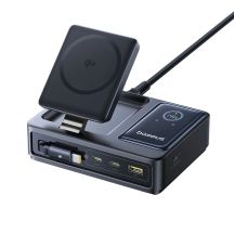 Baseus NOMOS 140W Qi2 5-in-1 Kabellose Ladestation mit einziehbarem USB-C-Kabel und Digitalanzeige – Schwarz