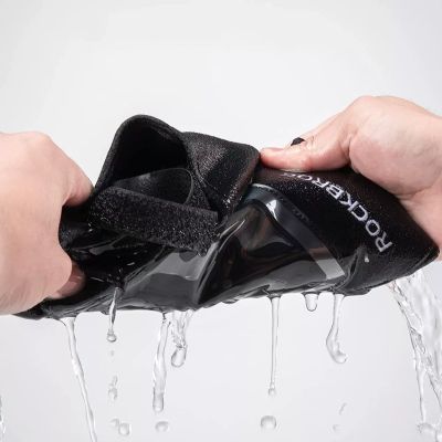 6. Rockbros D78 Schweißüberzug mit Tasche und Sichtfenster für das Handy – Schwarz