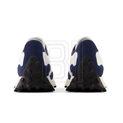 20. New Balance Sneaker M MS327NF