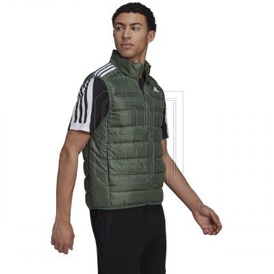 4. Adidas Essentials Daunenweste M HK4650