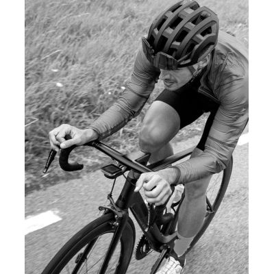 9. Poc Ventral Lite 7325549966376 Fahrradhelm