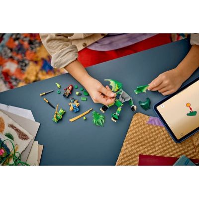 7. LEGO Ninjago 71862 - Lloyds Drachen-Mech
