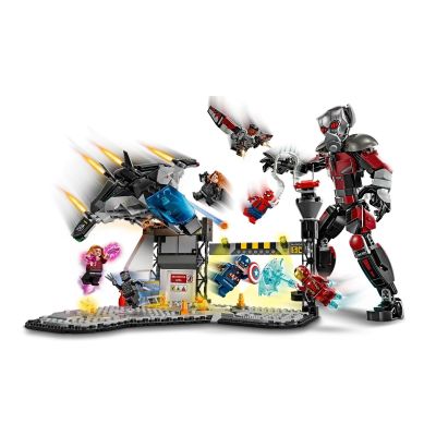 4. LEGO MARVEL SUPER HEROES 76314 Captain America: Civil War Battle