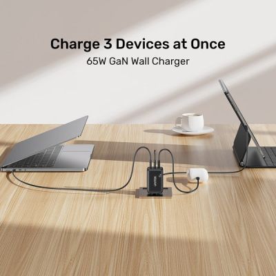 5. UNITEK GAN Wandladegerät 2x USB-C USB-A, PD 3.0, 65W, Schwarz