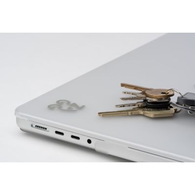 4. ZAGG Hardshell - Schutzhülle für MacBook Pro 16" M1 / M2 / M3 / M4 (transparent)
