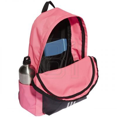 4. Adidas Classic Badge of Sport 3-Streifen Rucksack IK5723