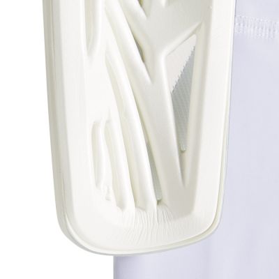 4. adidas Tiro SG League Jr IQ4040 Schienbeinschoner