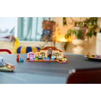 8. LEGO Bluey 11221 – Schule mit Ryżyk und Blue