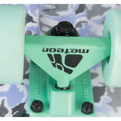4. Meteor Skateboard 24462