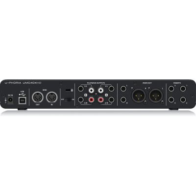 16. Behringer UMC404HD - USB-Audio-Interface