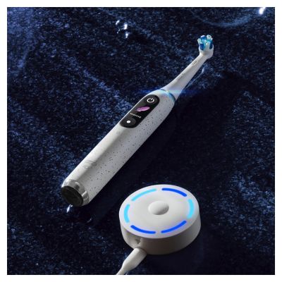 20. Oral-B iO Series 10 Stardust White Zahnbürste