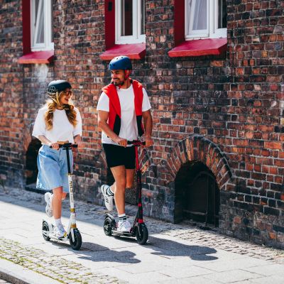 18. HM209T WEISS-GOLD ROLLER MIT SCHEIBENBREMSE NILS EXTREME