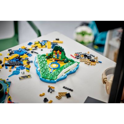 9. LEGO Editions 43027 - Vini Jr. - Football Moments
