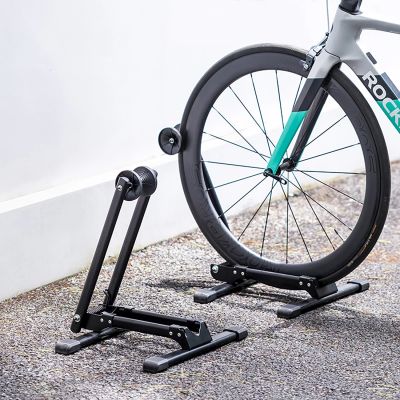 4. Rockbros 27210001001 Klappbarer Fahrradständer – Schwarz
