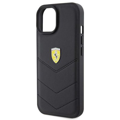6. Ferrari Quilted Metal Logo-Hülle für iPhone 15 – Schwarz