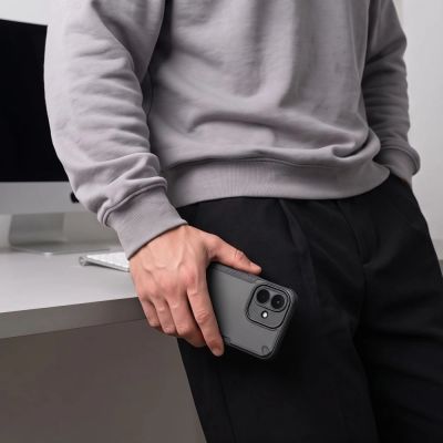 6. Tech-Protect Rugged Shield Case für Xiaomi Redmi Note 17 Pro 5G – Mattschwarz