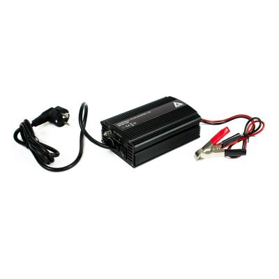 12-V-Netzladegerät für BC-10-Akkus, 10 A (230 V/12 V), 3 Ladestufen