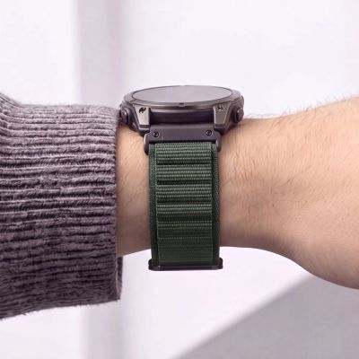 6. Tech-Protect Nylon Pro Armband für Garmin Fenix 5X / 5X Plus / 6X / 6X Pro / 7X / 8 / 8 Pro / 9 / 9 Pro (51 mm) – grün