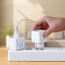 GREENBLUE WLAN-Steckdose mit Fernbedienung, kompatibel mit Android/iOS/Alexa/Google Home, Timer, Wattmeter, max. 16 A/3840 W GB735 W